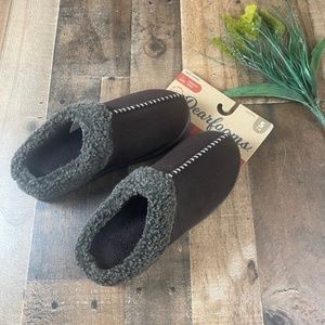 NWT Dearfoams Coffee Suede Slide-On Slippers